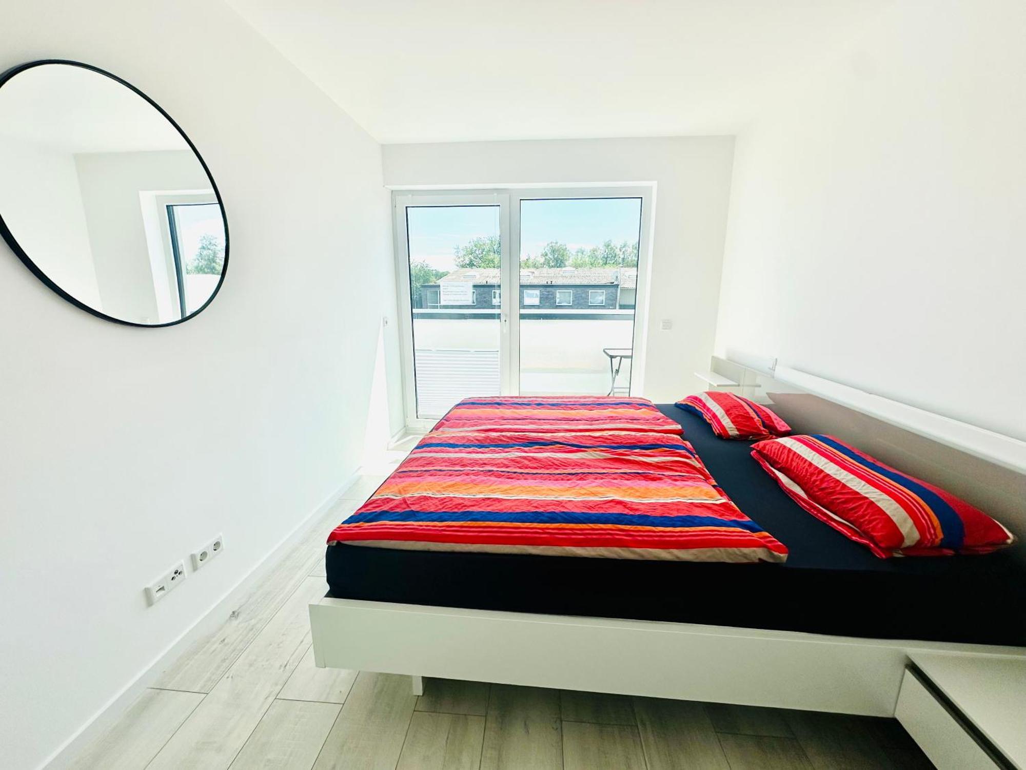 Neue Doppelhaushaelfte Mit Terrasse, Balkon Und Garten 雷姆沙伊德 外观 照片